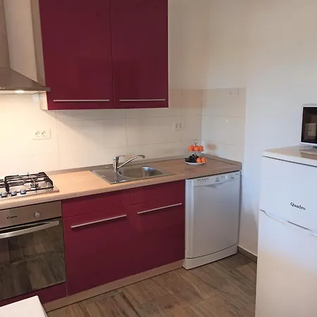 شقة Neue In Loborika Mit Grosser Terrasse